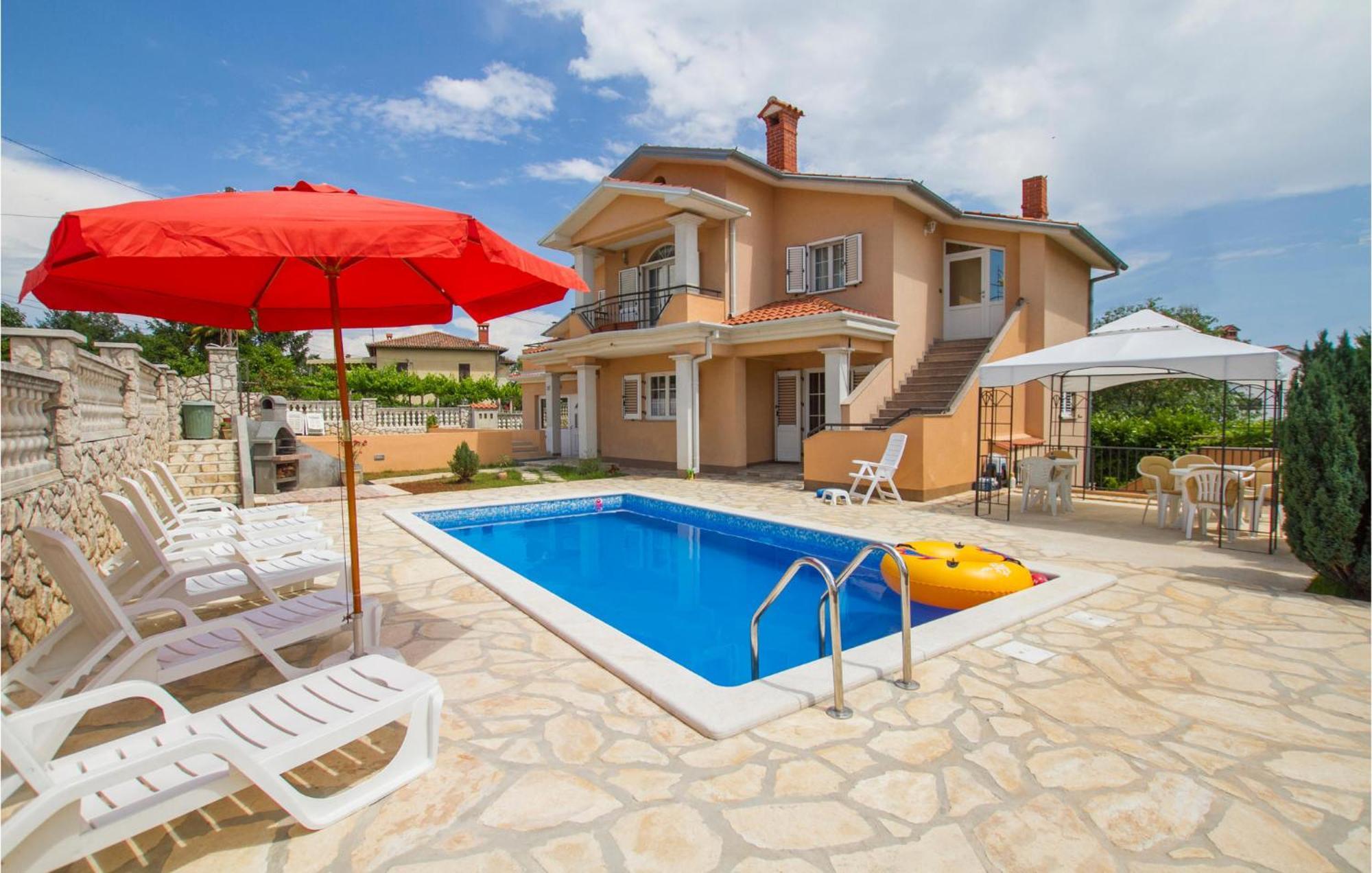 Gorgeous Home In Labin With Outdoor Swimming Pool Exterior foto